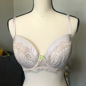 Victoria’s Secret Bra